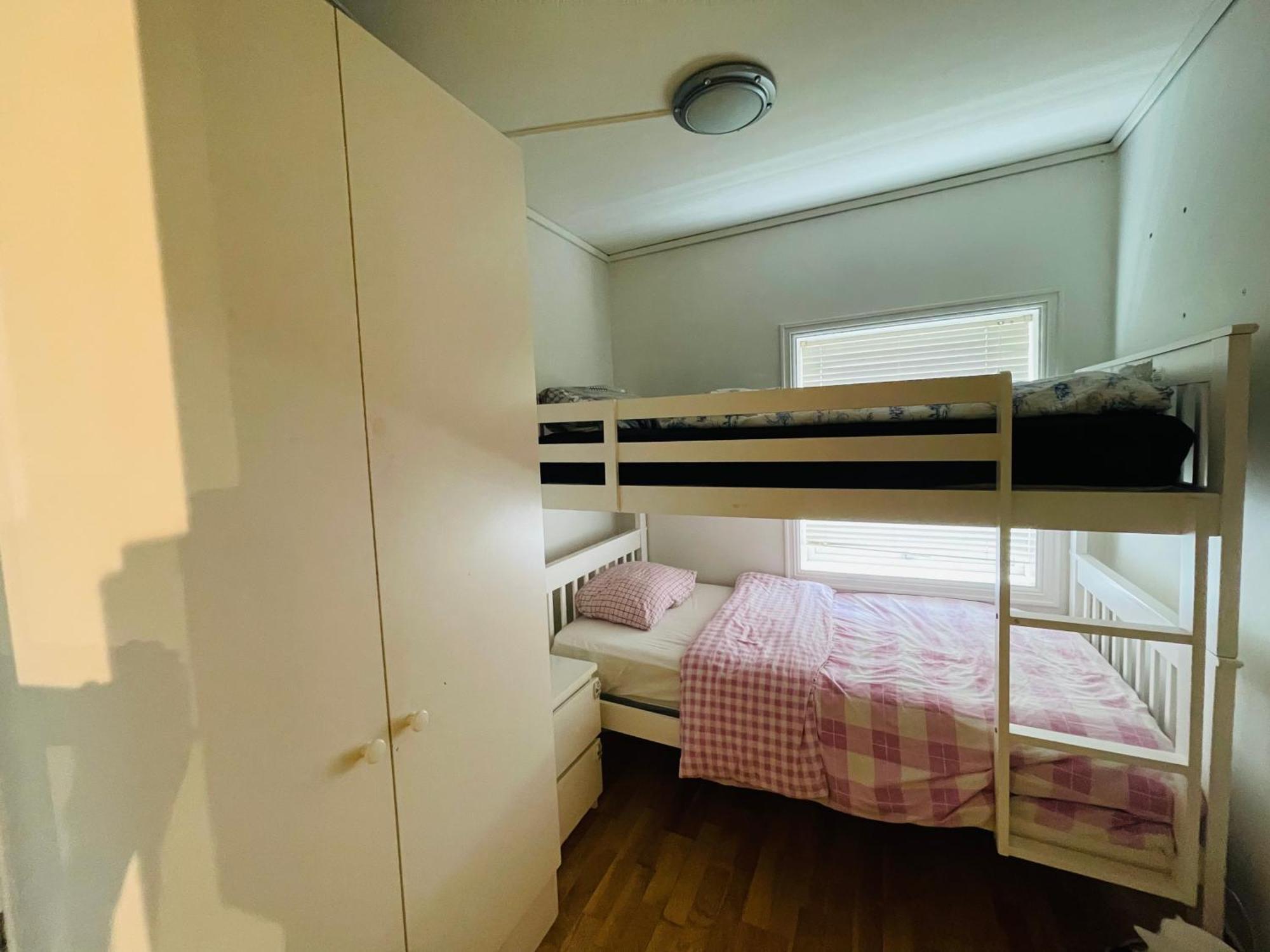 Spacious Waterfront Apartment With Free Parking - Upgraded 2024 สตาวังเงร์ ภายนอก รูปภาพ